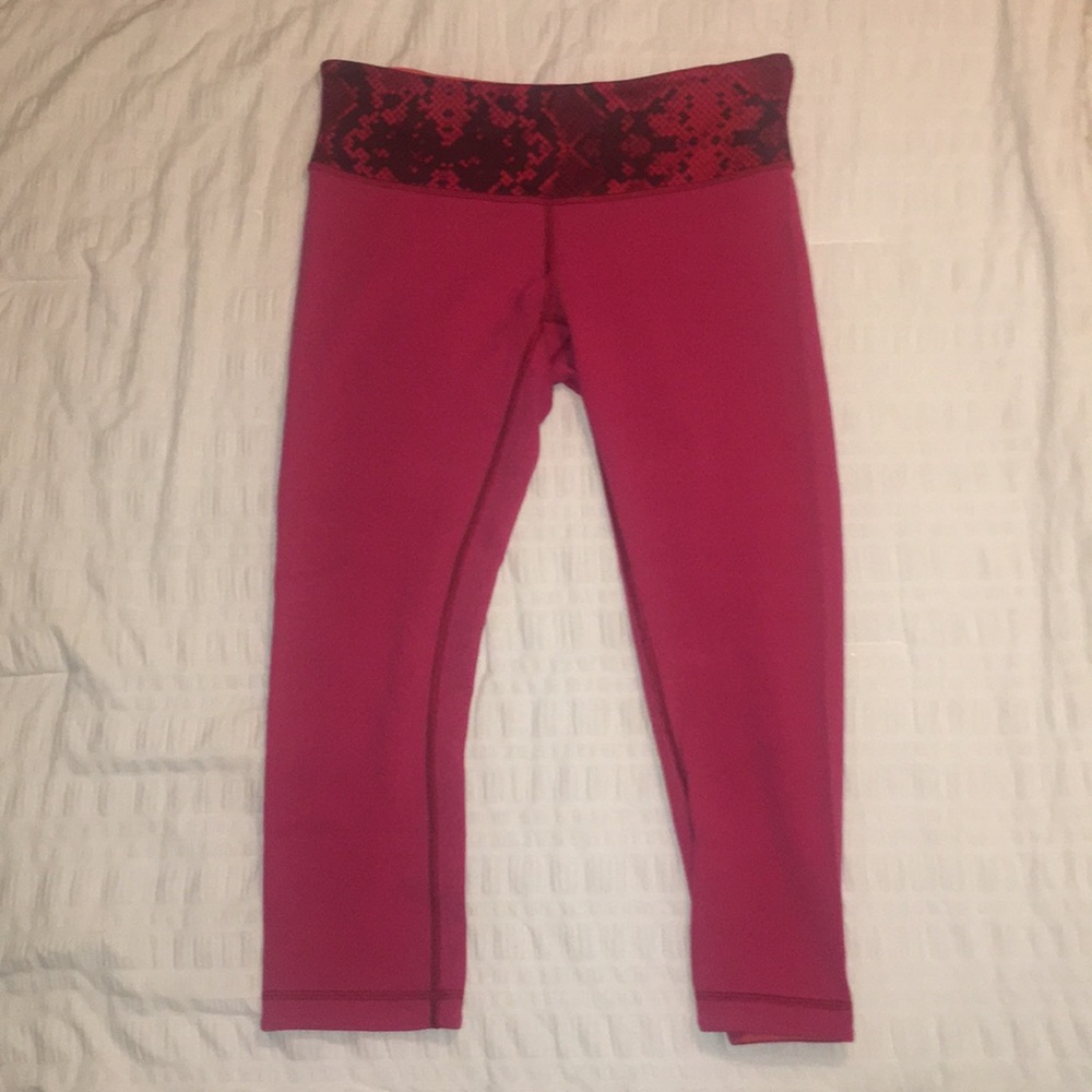 Reversible cropped Lulu lemon leggings